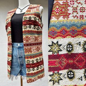 Vintage Joseph Magnin Women’s Med Needlepoint Tapestry Long Vest Tribal Pattern
